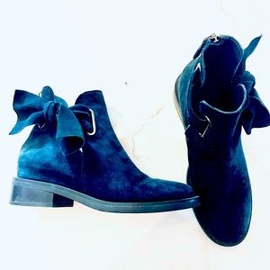 Nine West Suede Boots Size 8